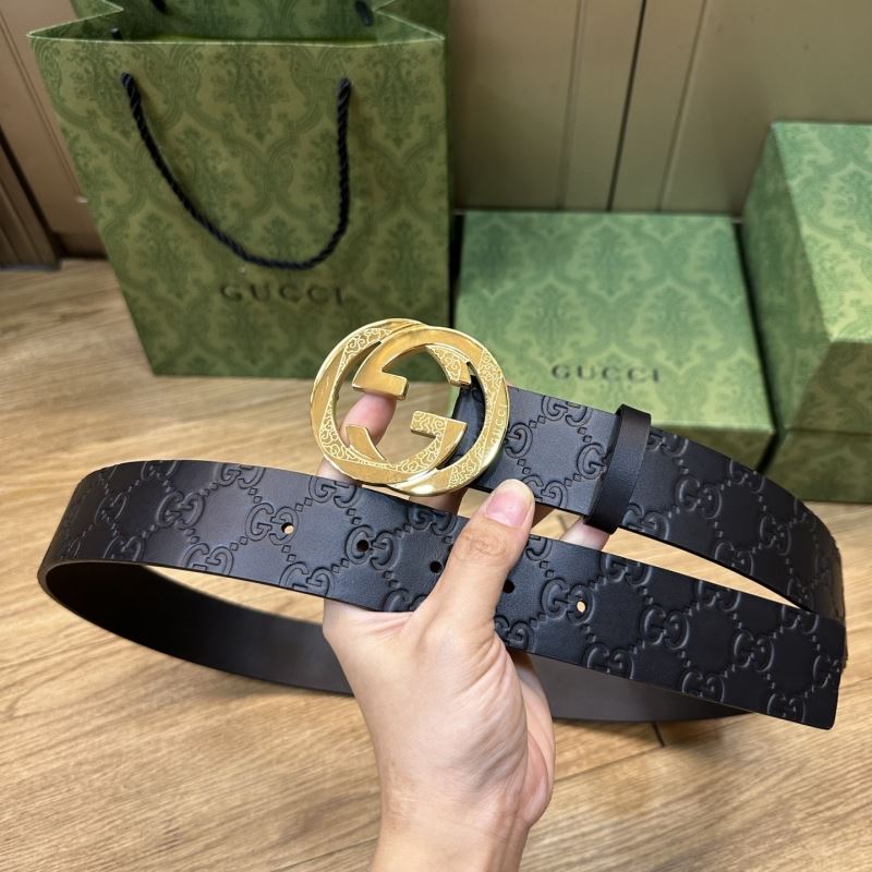 G*u*i belts